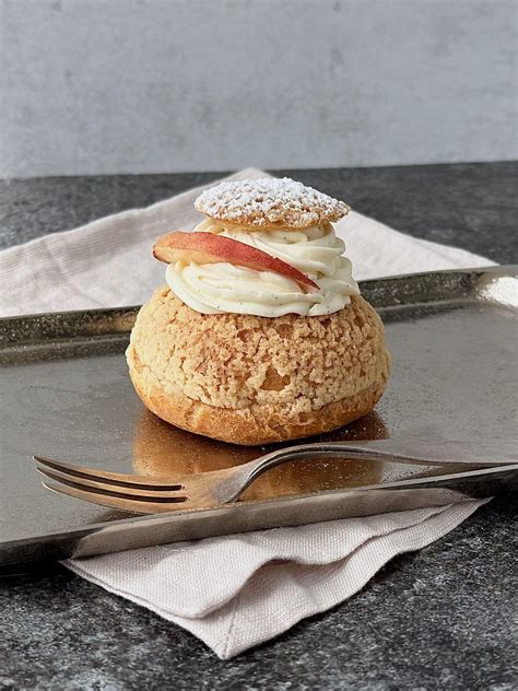 Moderne Dessert-Klassiker: Windbeutel, Törtchen und Crèmes