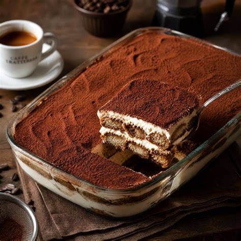 Moderne Interpretationen: Glasportionen, fruchtige Varianten, Tiramisu-Torte