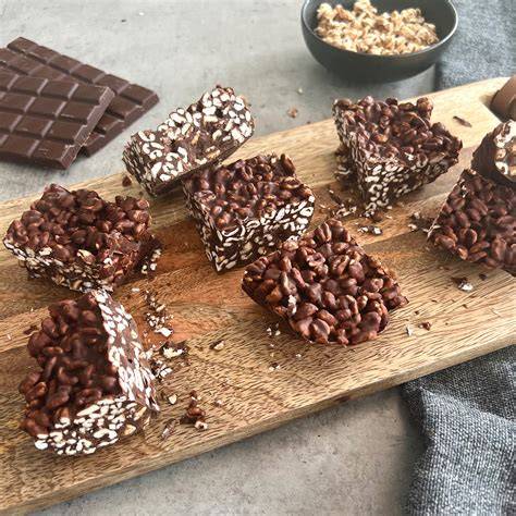 Moderne Sorten mit Puffreis und Schokolade