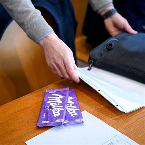 Mogelpackung: Vergleich Original- und neue Tafel Milka