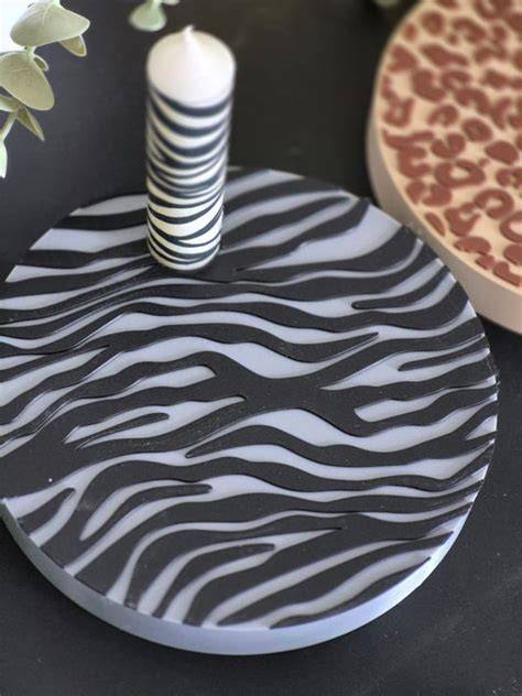 Mohn-Quark-Schichten im Zebradesign