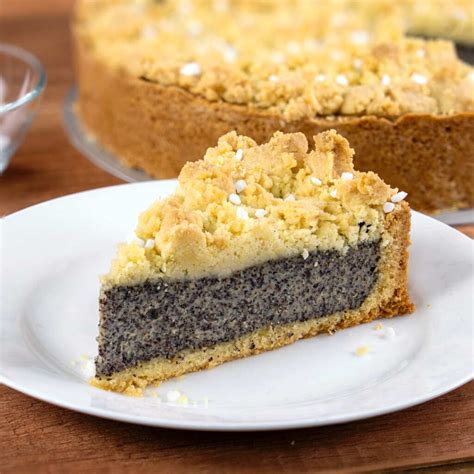 Mohnkuchen mit Streuseln, klassischen und fruchtigen Varianten