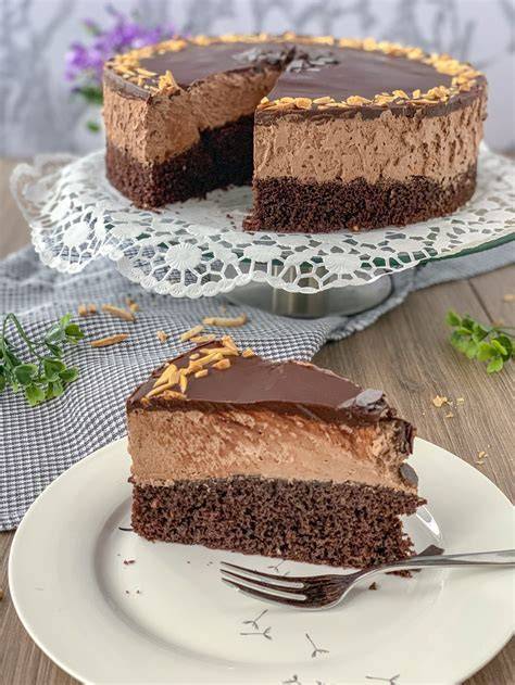 Mousse au Chocolat Torte dekoriert