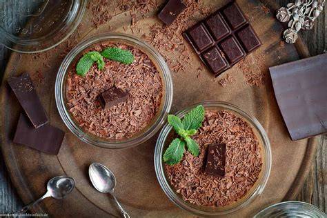 Mousse au Chocolat als festliches Dessert