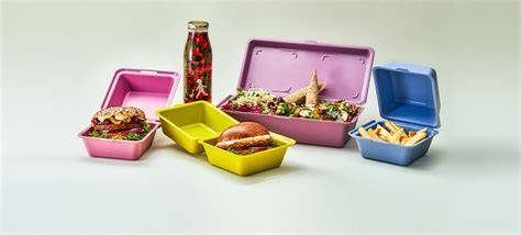Nachhaltige Mehrwegverpackungen und Smoothies von Die Waffel