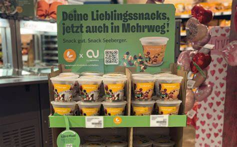 Nachhaltige Verpackung von Seeberger Schokoladen-Snacks