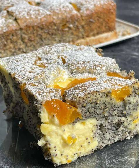 Naked Cake Variationen mit Mandarinen, Quark und Obst