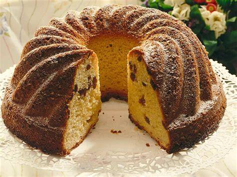 Napfkuchen in der Form