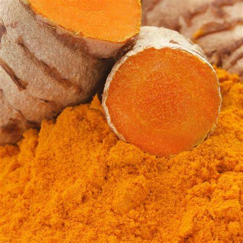 Natürliche Pulver: Karotten- und Orangenschalenpulver