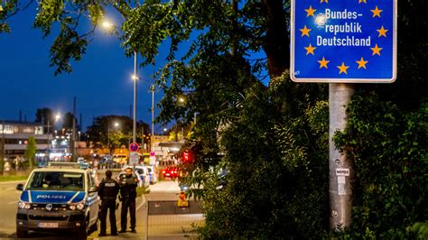 Neuseeländische Grenzkontrolle beim Ausfuhr von Lebensmitteln