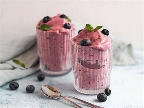 Nice Cream mit Beeren