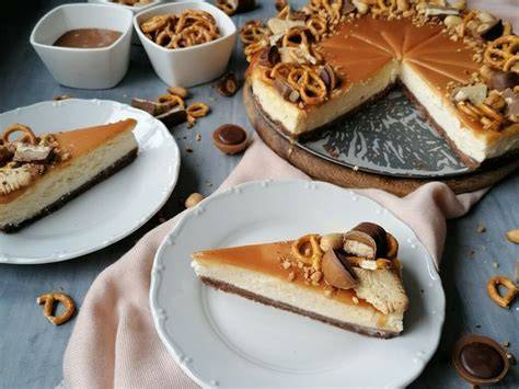No-Bake Cheesecake mit Karamell und Brezeln
