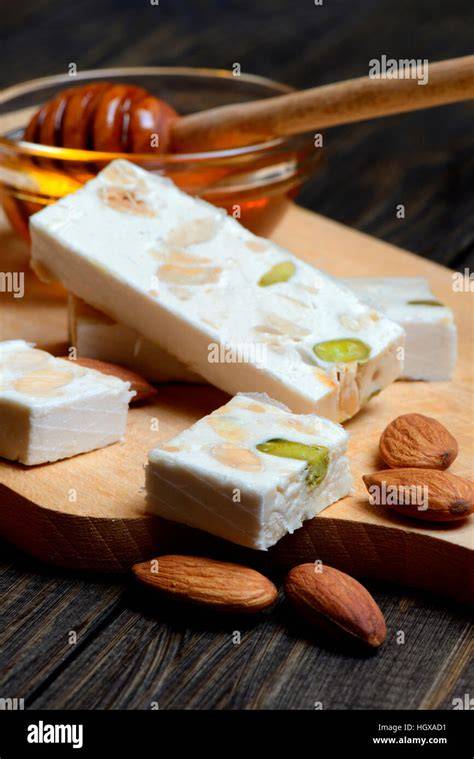 Nougat: Honig, Mandeln, Nüsse (Visualisierung)