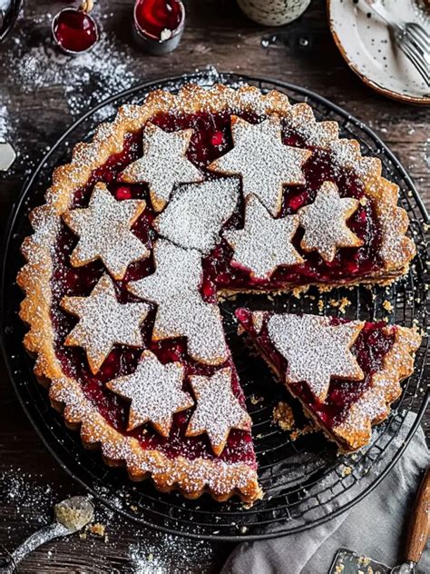 Nussfreie Torte auf festlicher Tafel