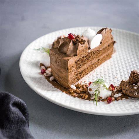 Nutella-Torte stilvoll angerichtet