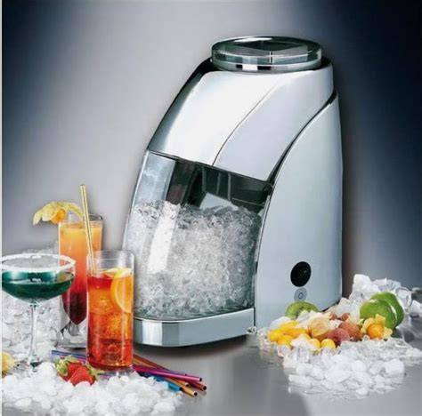 Nutzungsbeispiele: Crushed Ice für Cocktails, Würfel für Eistee, Wasserspender