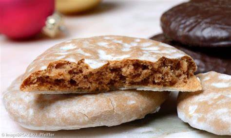Oblatenlebkuchen und braune Lebkuchen im Vergleich