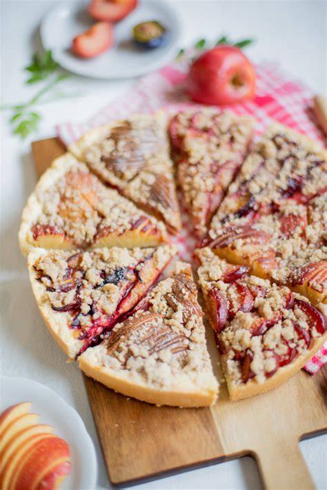 Obstvariationen für Streuselkuchen: Äpfel, Birnen, Zwetschgen