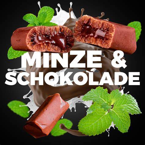 Optionales Topping: Minze, Schokolade, Mandelblättchen für das Quark-Dessert