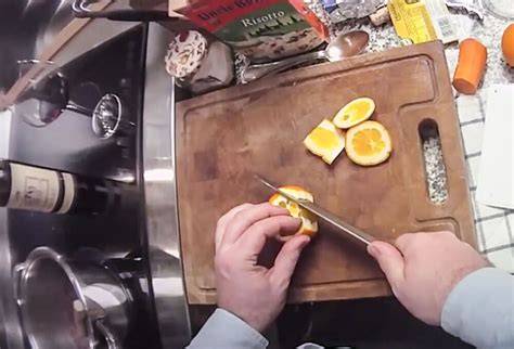 Orangen vorbereiten: Filets und Schalen