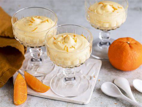 Orangencreme mit Prosecco und Aperol-Gelee