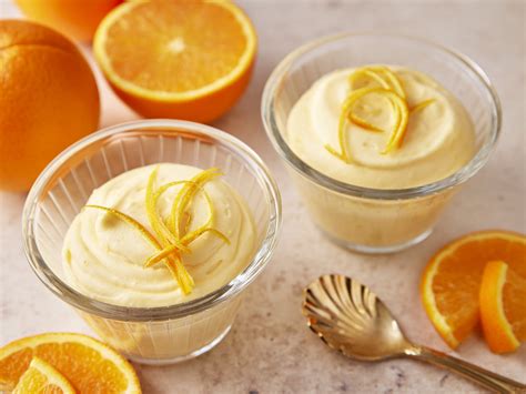 Orangenschale zum Dekorieren der Orangencreme