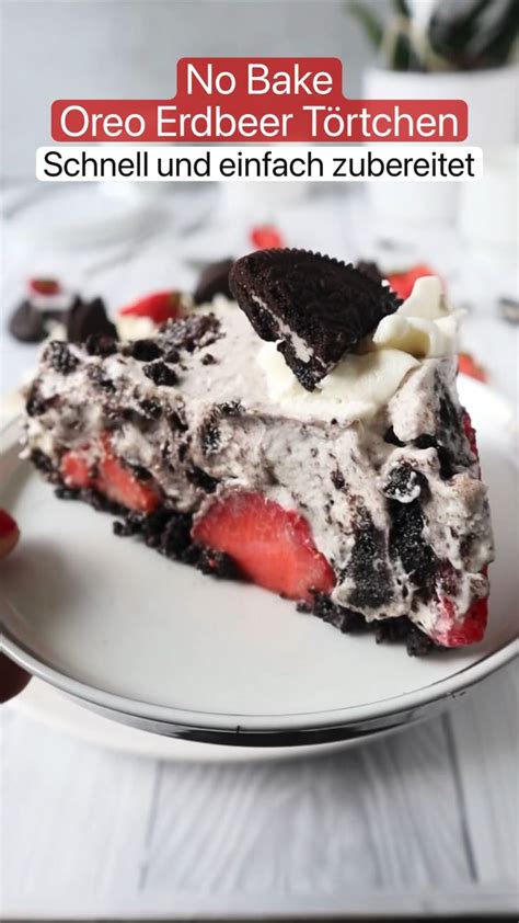 Oreo-Kekse und Zutaten für No-Bake Kuchen