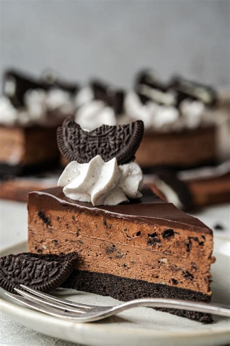 Oreo-Torte, angeschnitten, Kuchengabel, Detailansicht