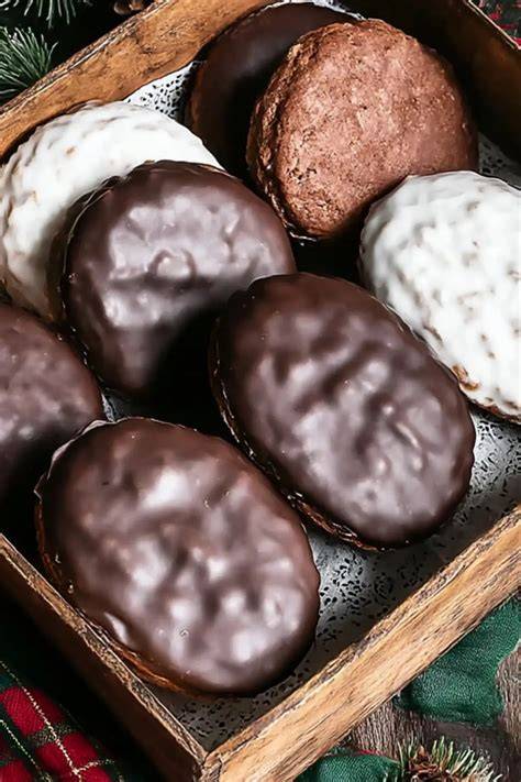 Original Nürnberger Lebkuchen auf einem Tablett