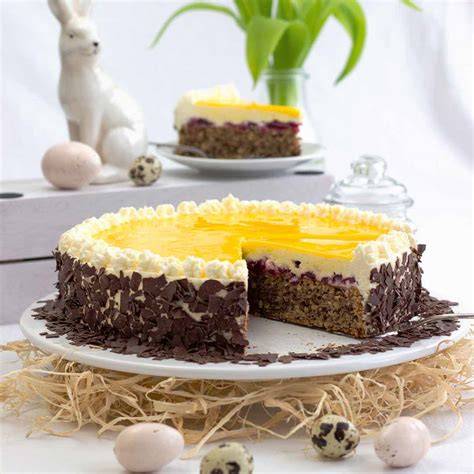 Oster-Kuchenbuffet mit Eierlikör-Kuchen