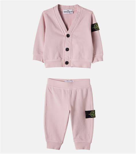 Outfit-Beispiele aus Waffeljersey: Cardigan, Jogginghose, Kinderlatzhose