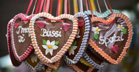 PAHNA-Lebkuchenherzen - Handwerkskunst und Vielfalt