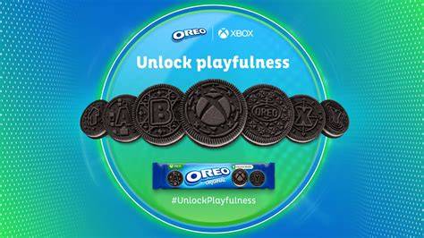 Packshot: Oreo Xbox Special Edition Packungen mit Symbolen (Xbox-Logo, A B X Y, Richtungspfeil)