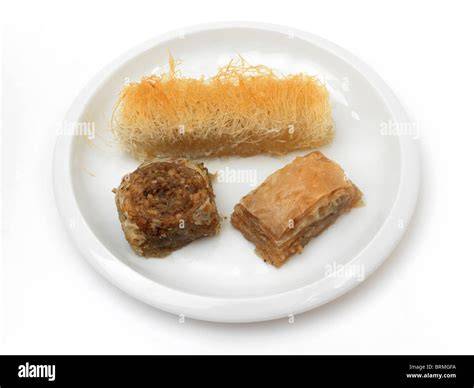 Pastéli und Kataifi - traditionelle Süßigkeiten