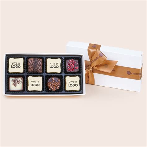 Personalisierte Pralinen mit Firmenlogo als exklusives Kundengeschenk