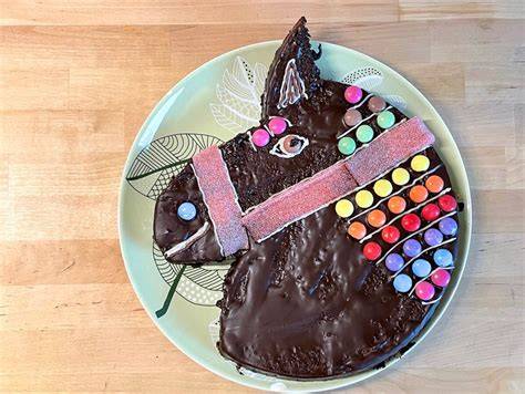 Pferdekopf Kuchen zuschneiden