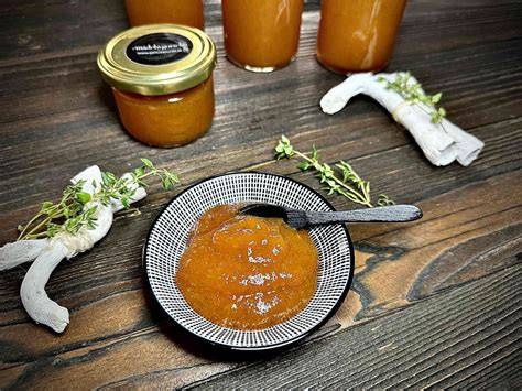 Pfirsichmarmelade mit Vanilleschote