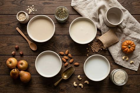 Pflanzliche Schmand-Alternativen: Soja-, Hafer- und Cashew-Sahne