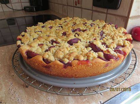 Pflaumen auf dem Kuchen