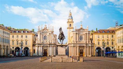 Piazza San Carlo, Turin