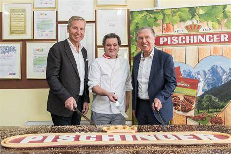 Pischinger Torte - Schichten und Präsentation