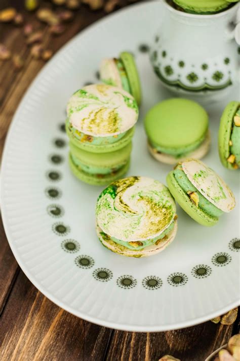 Pistazien-Mini Macarons Nahaufnahme