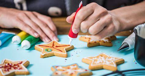 Plätzchen verzieren mit Kindern