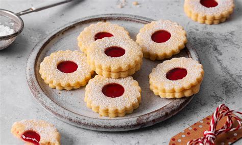 Plätzchenklassiker Übersicht, Linzer, Spitzbuben, Marmeladenplätzchen