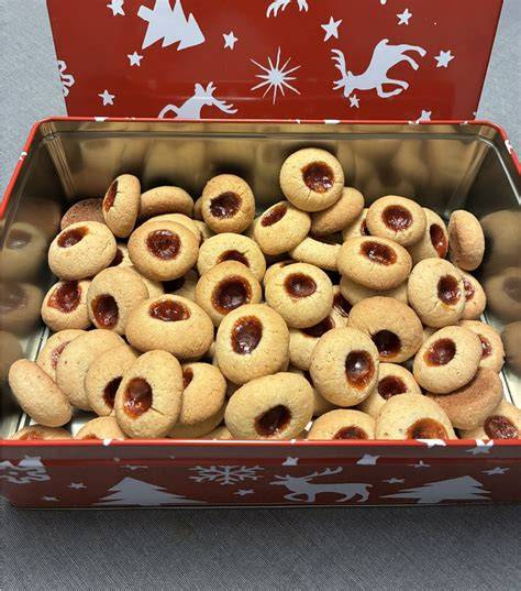 Planungsübersicht: Adventsrezepte - Vanillekipferl, Husarenkrapfen, Schoko-Nuss-Taler