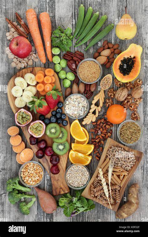 Porridge-Toppings: Obst, Nüsse und Gewürze als Infografik