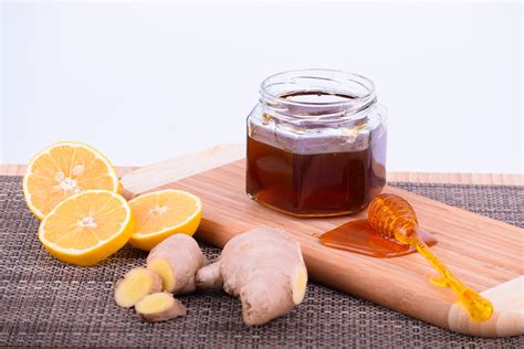 Powerdrink: Ingwer, Zitrone, Honig