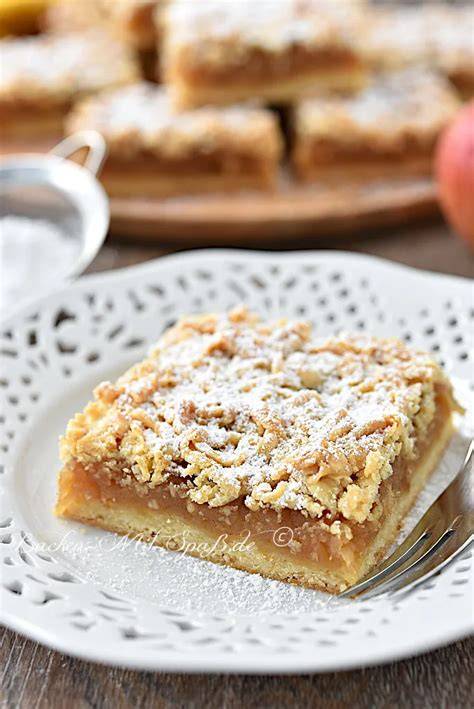 Präsentation: Quark-Mandel-Kuchen mit Zitronengeschmack