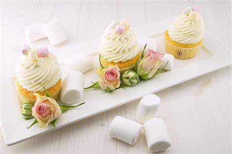 Praktische Tricks für perfekte Marzipan-Konsistenz und Lagerung