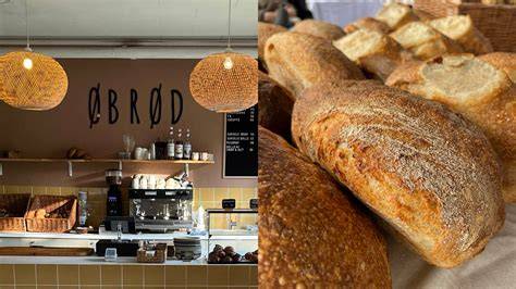 Pralinen, frisch gebackenes Brot und Kaffeespezialitäten im gemütlichen Café des Turmhauses